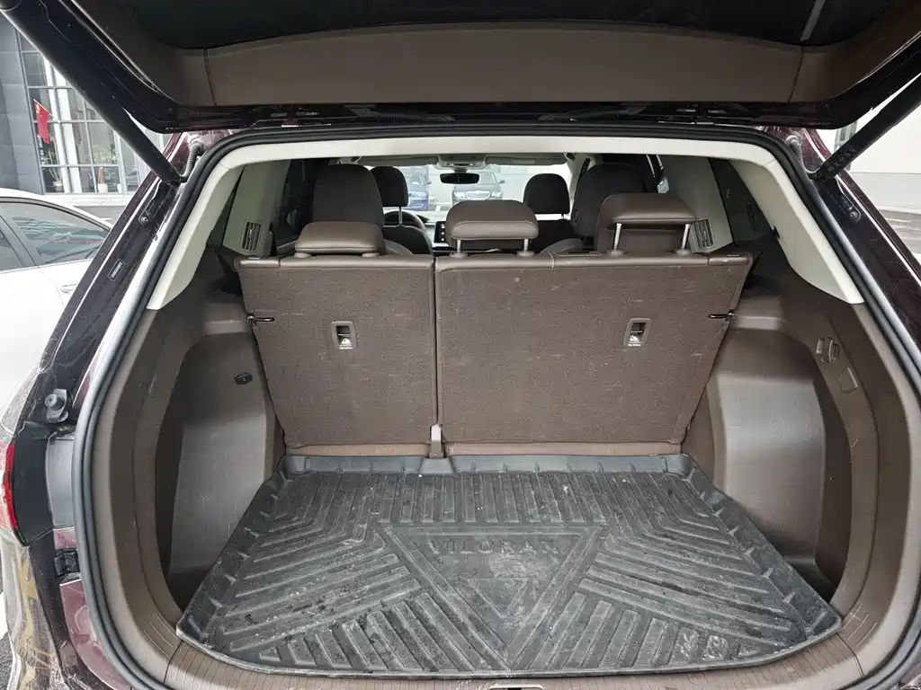Volkswagen Viloran — миниатюра 8