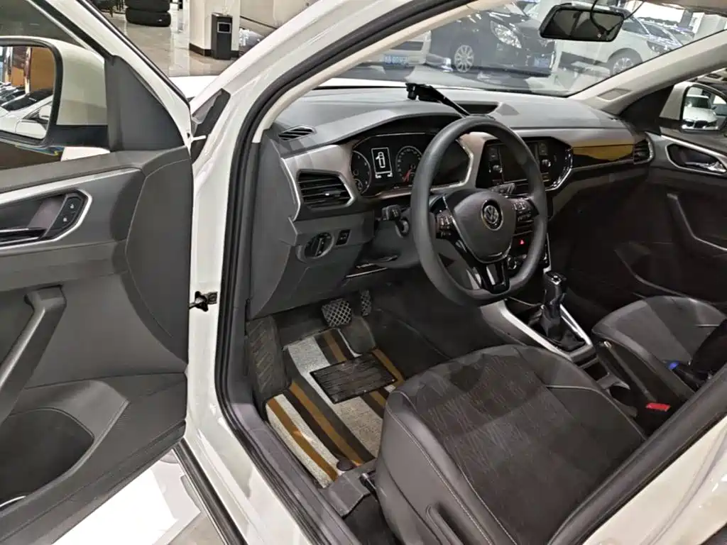 Volkswagen T-Cross — миниатюра 16