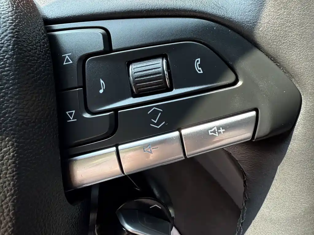 Cadillac CT5 — миниатюра 17