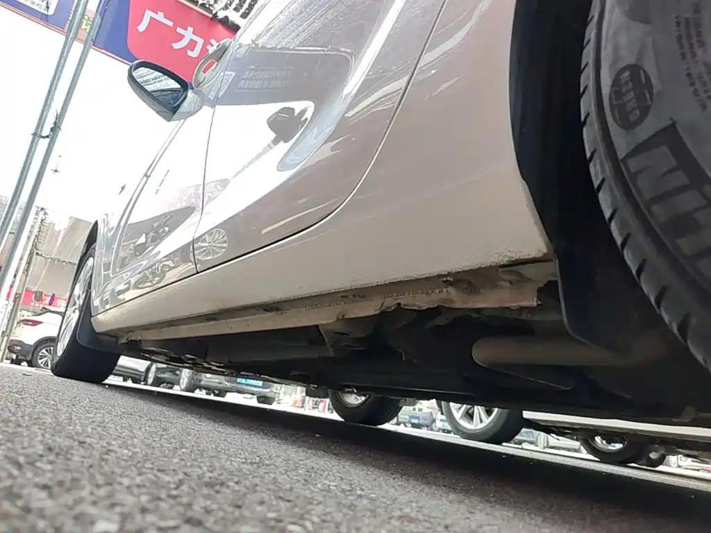 Buick Excelle — миниатюра 22