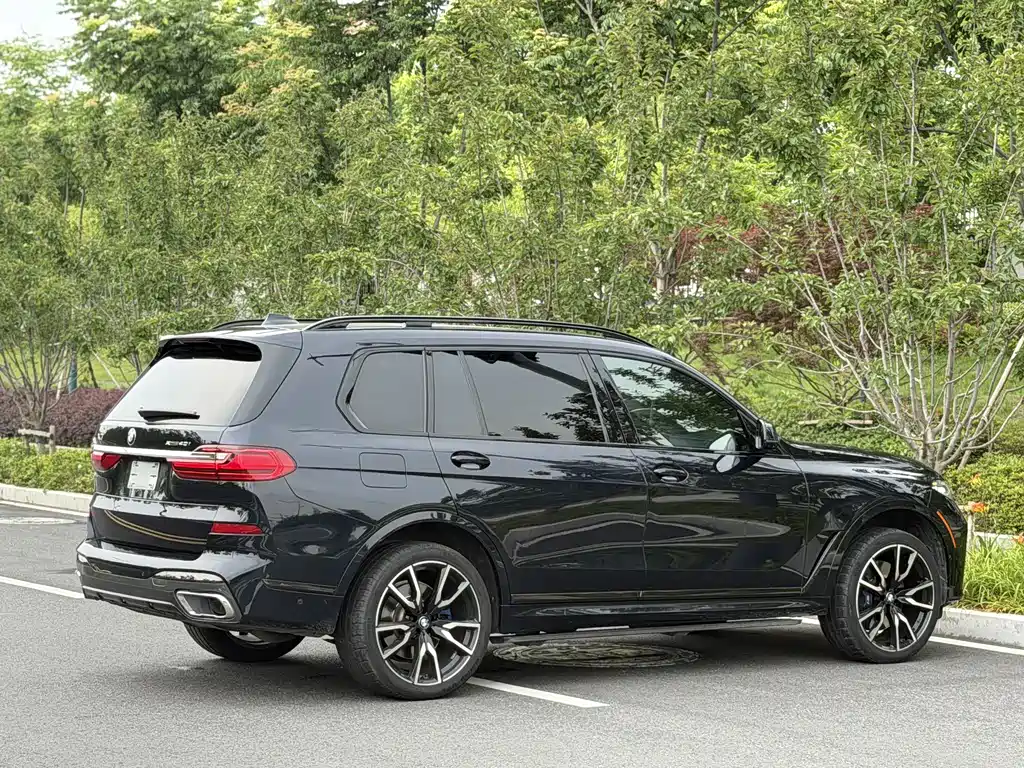 BMW X7 2022 xDrive40i Premium M Sport