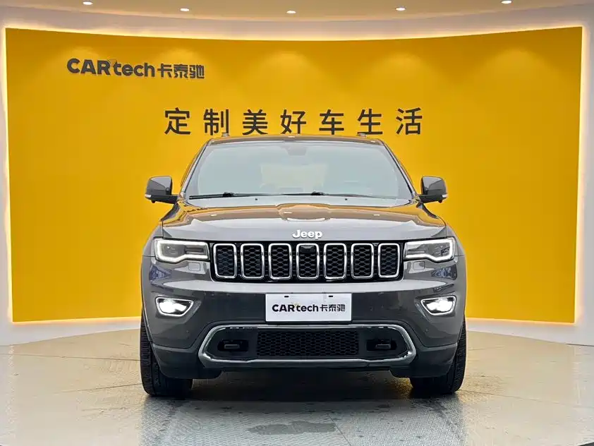 Jeep Grand Cherokee (Import) — миниатюра 3