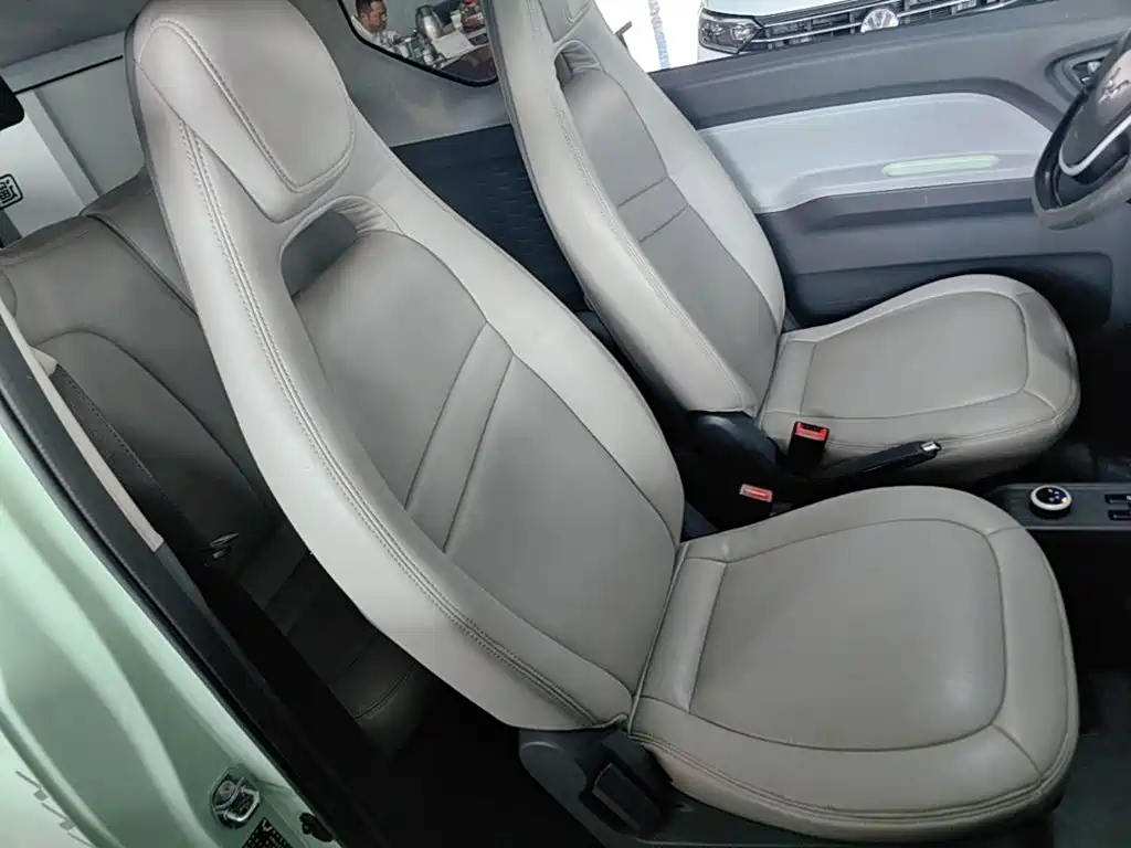 Wuling MINIEV — миниатюра 25