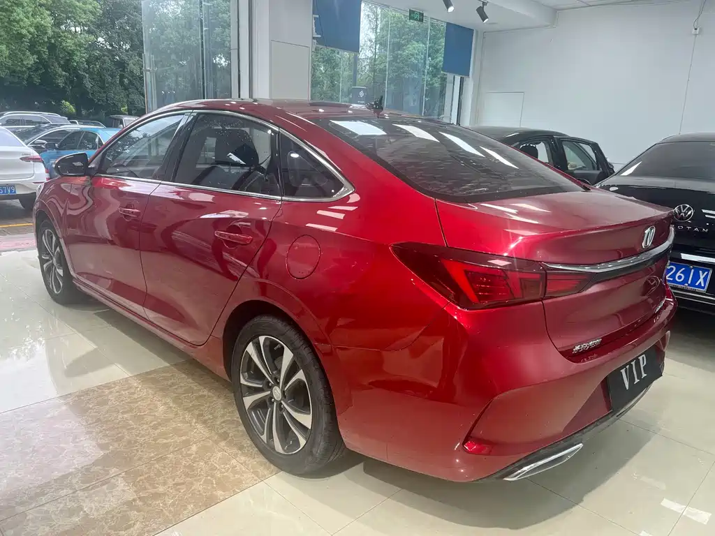 Changan Eado — миниатюра 3