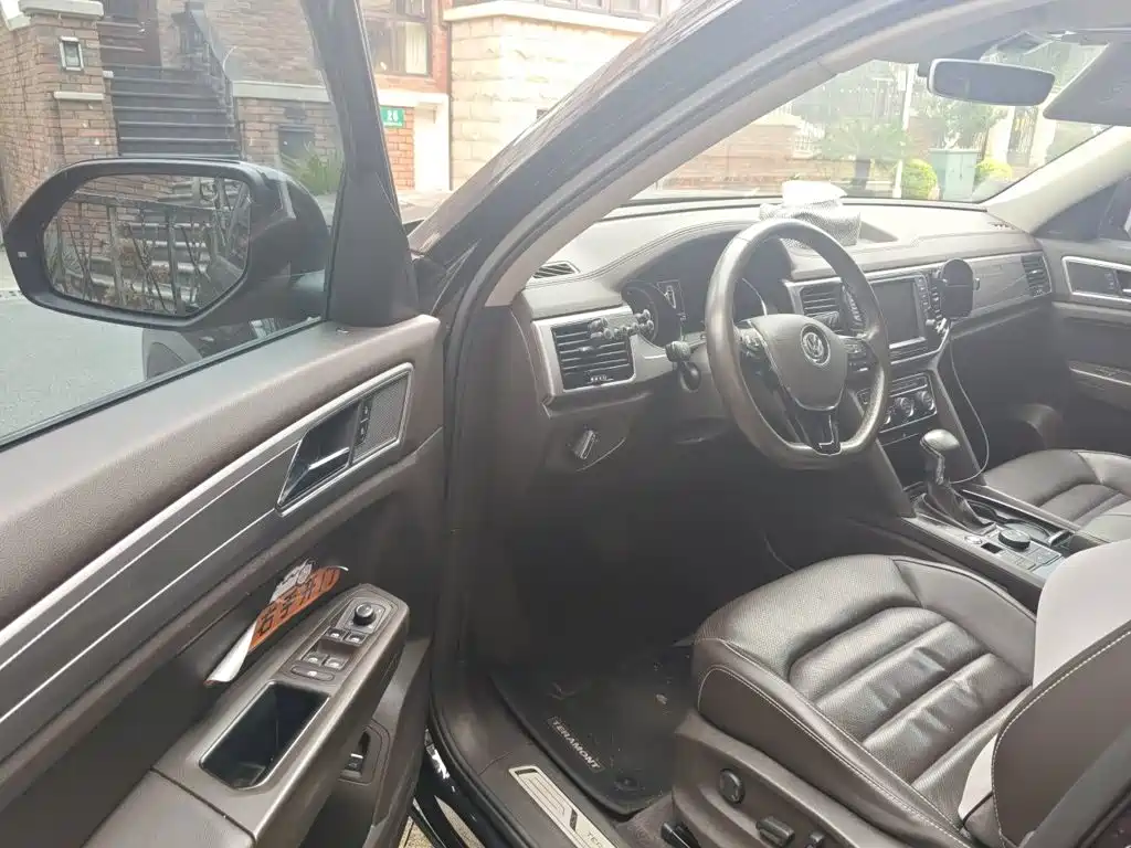 Volkswagen Teramont — миниатюра 12