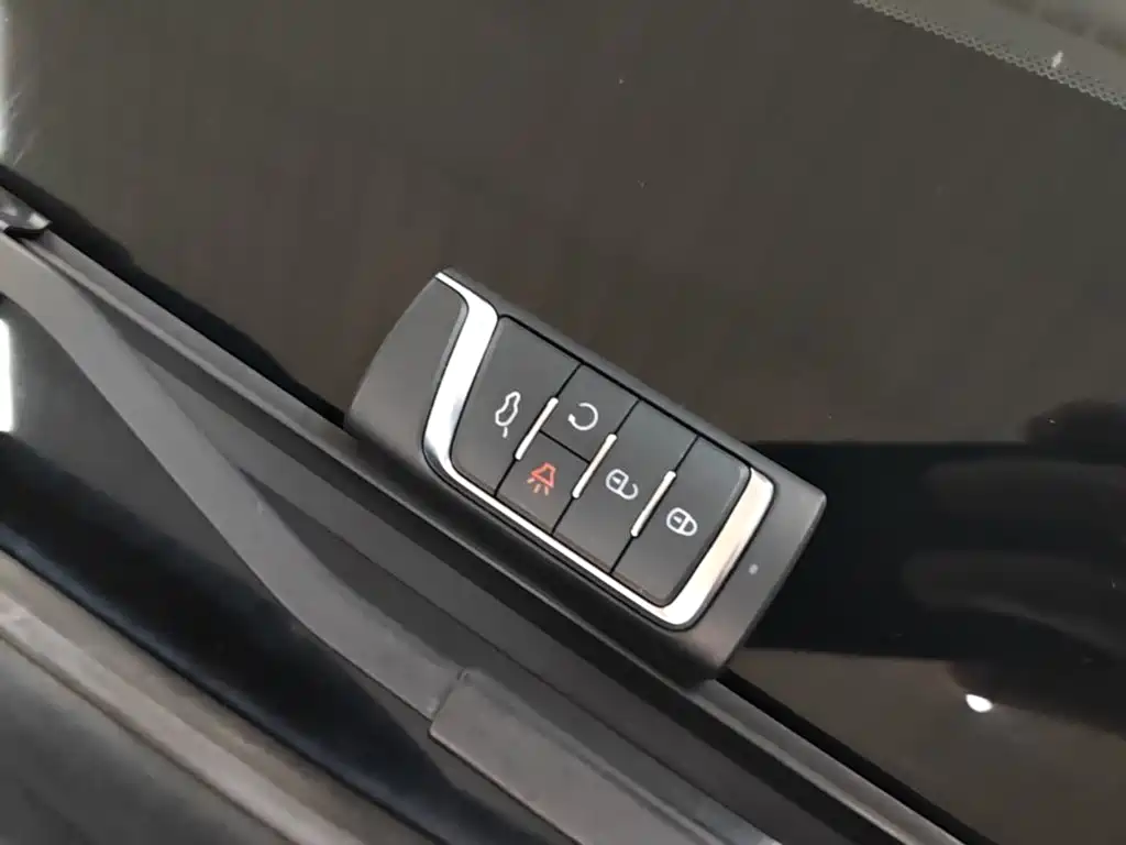 GAC Motor Trumpchi M6 — миниатюра 9