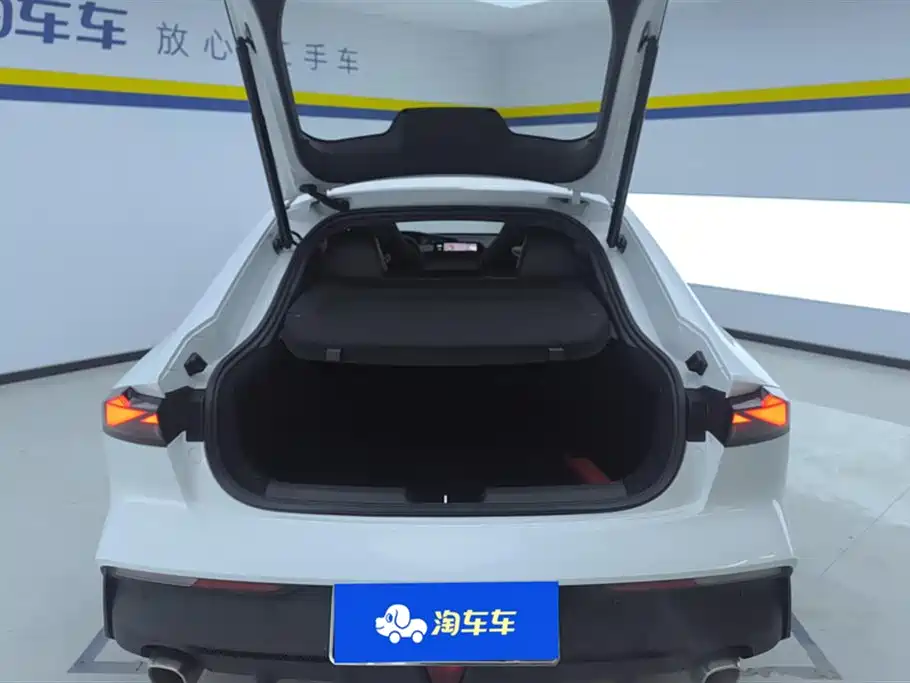 Changan UNI-V 2024 1.5T