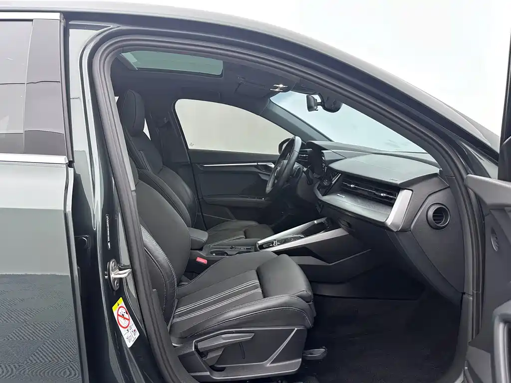 Audi A3 — миниатюра 12