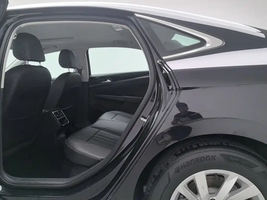 Volkswagen Passat — миниатюра 15