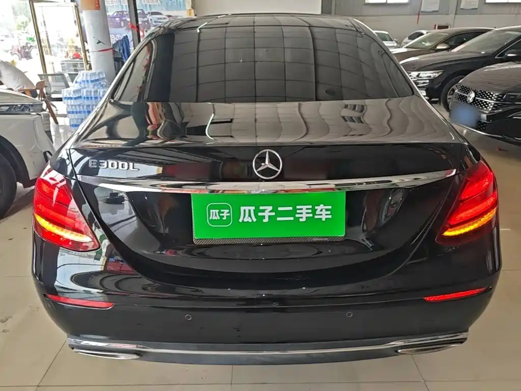 Mercedes-Benz E-Class E 2020 E 300 L