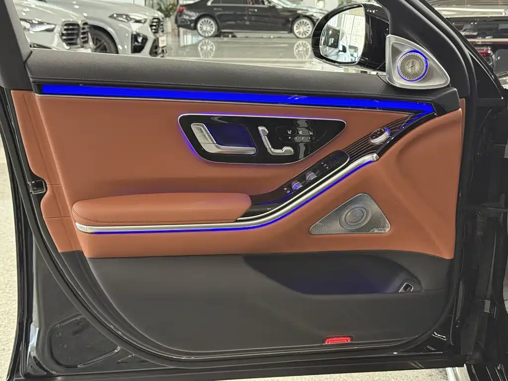Mercedes-Benz S-Class — миниатюра 15