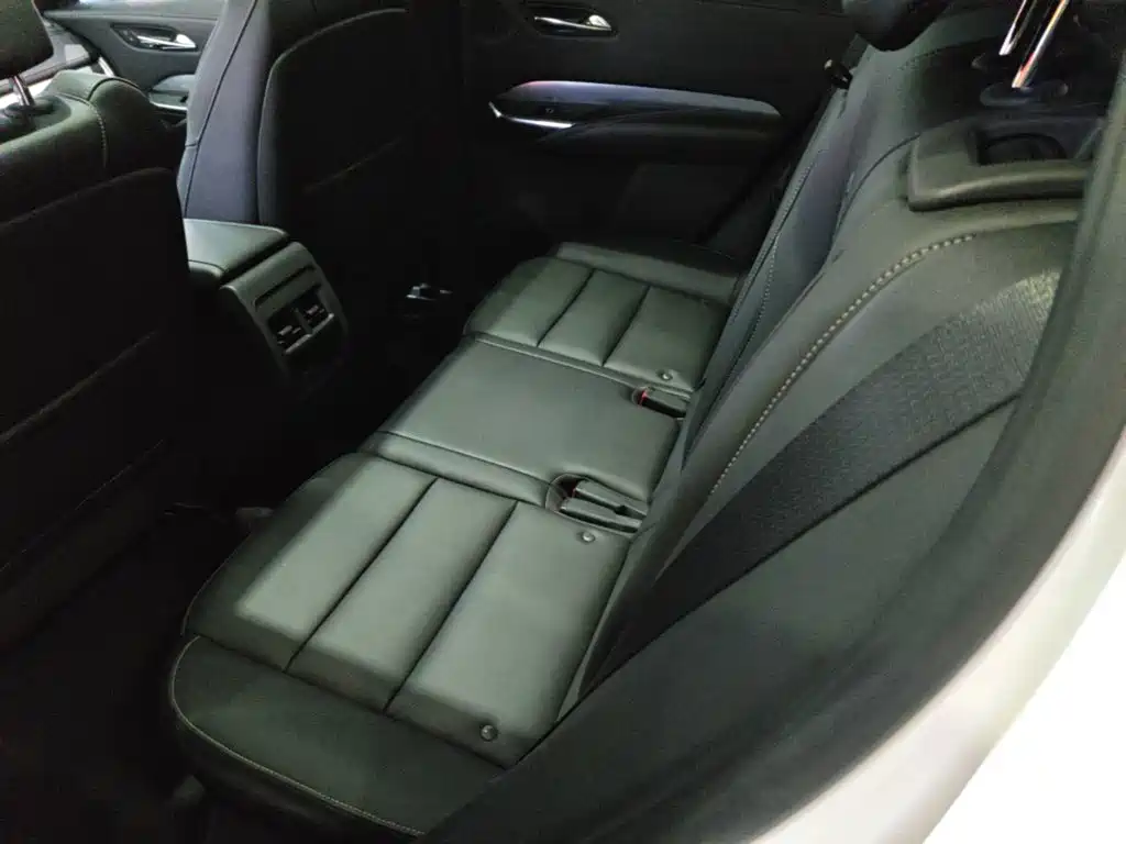 Cadillac XT4 — миниатюра 17