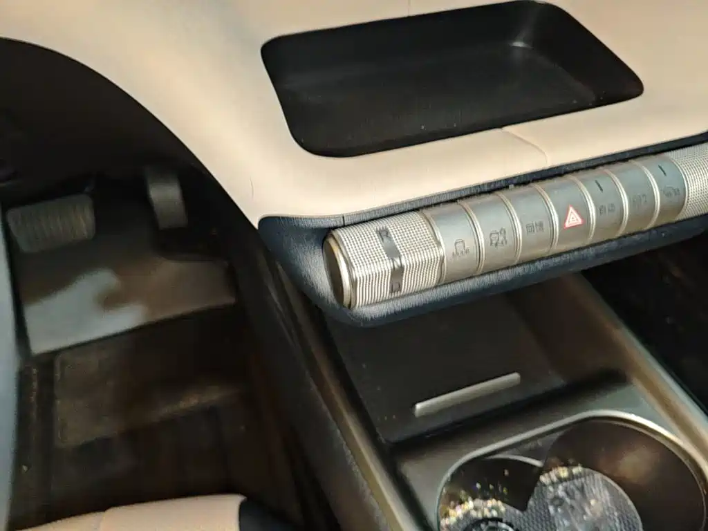 BYD Dolphin — миниатюра 14