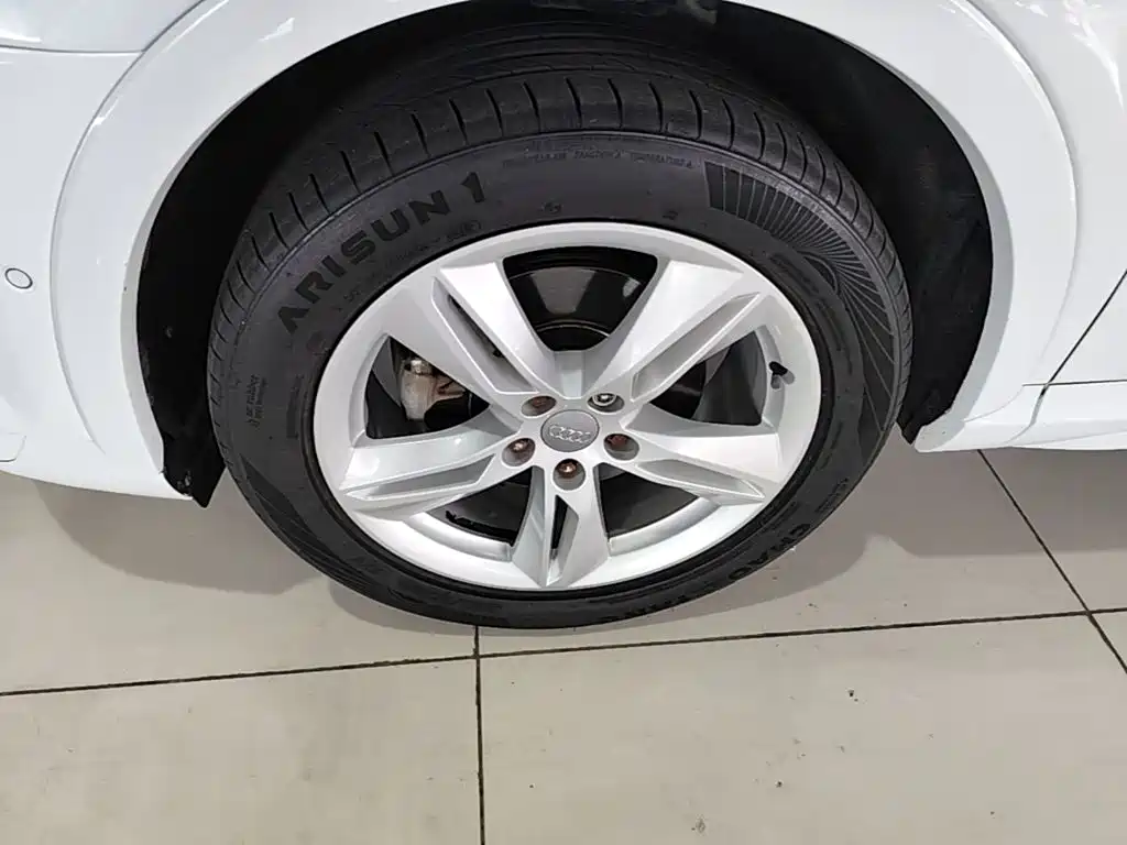 Audi Q3 — миниатюра 23