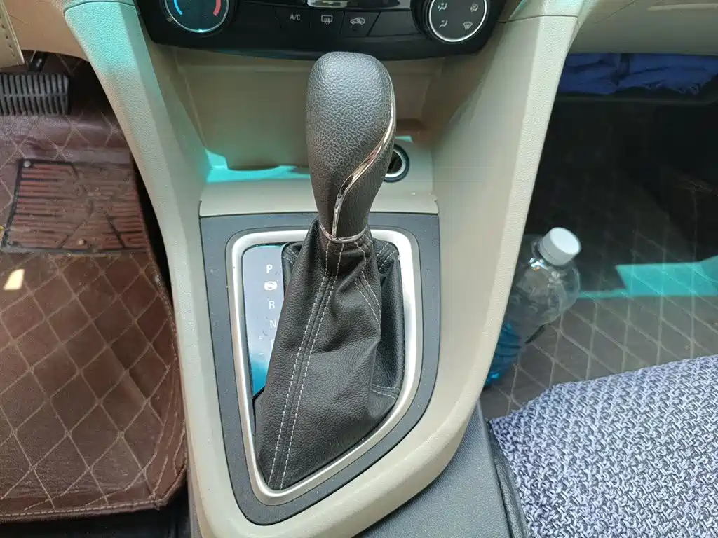 Buick Excelle 2015 15N AT