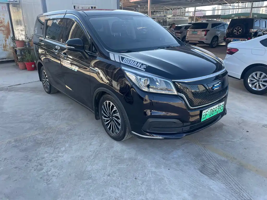 CHANGAN CHANGAN AUCHAN KESHANG EV