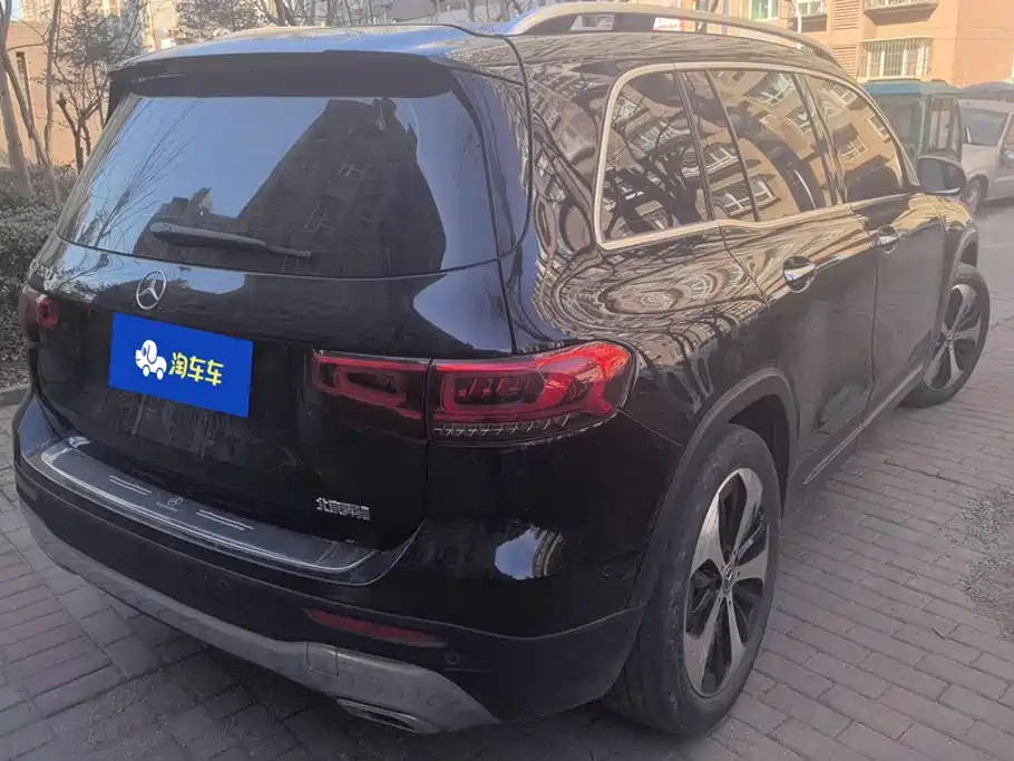 Mercedes-Benz GLB — миниатюра 3