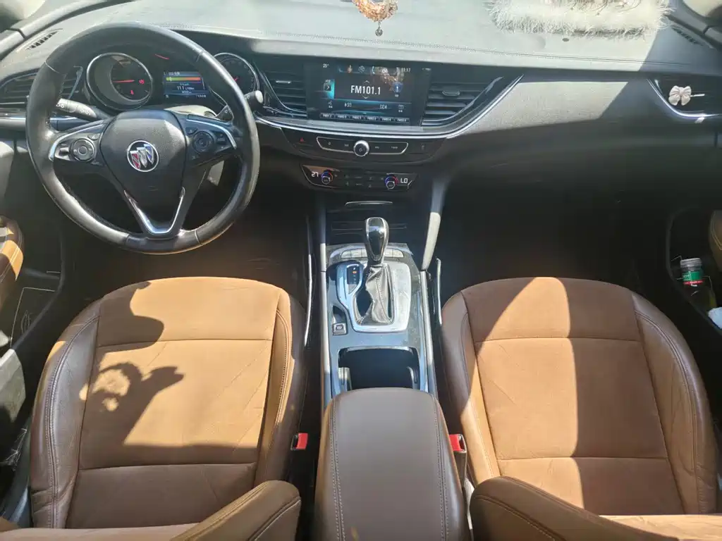 Buick Regal — миниатюра 6