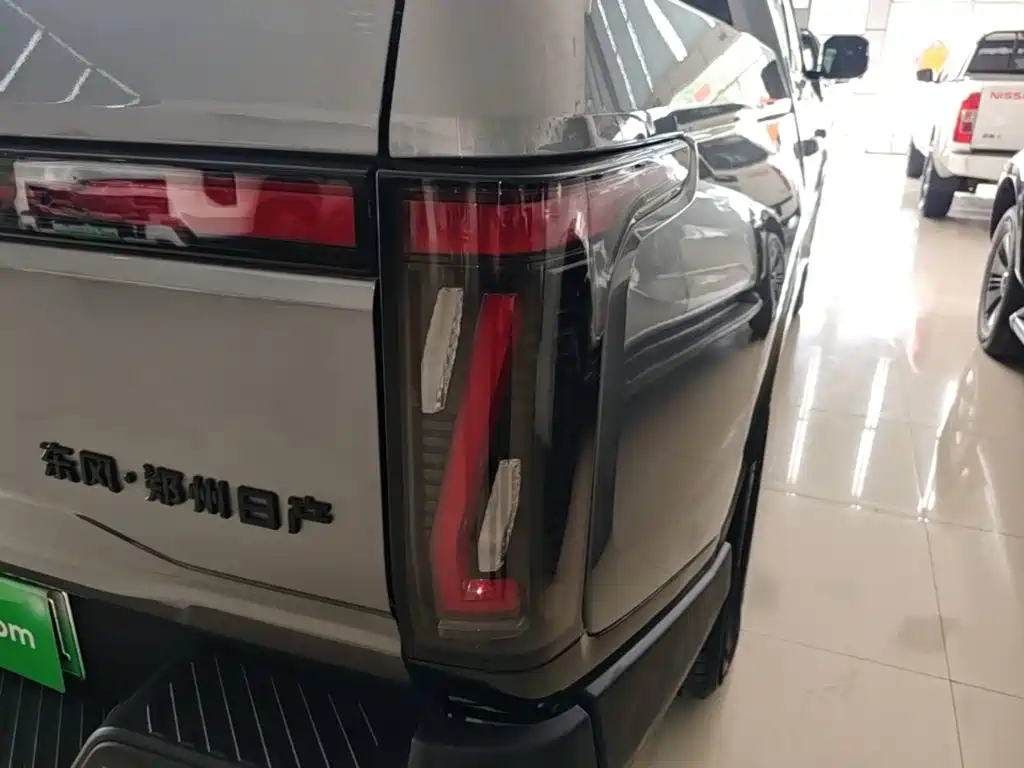 Dongfeng Nissan Z9 GE PHEV Z9 GE PHEV 2025 135KM Premium