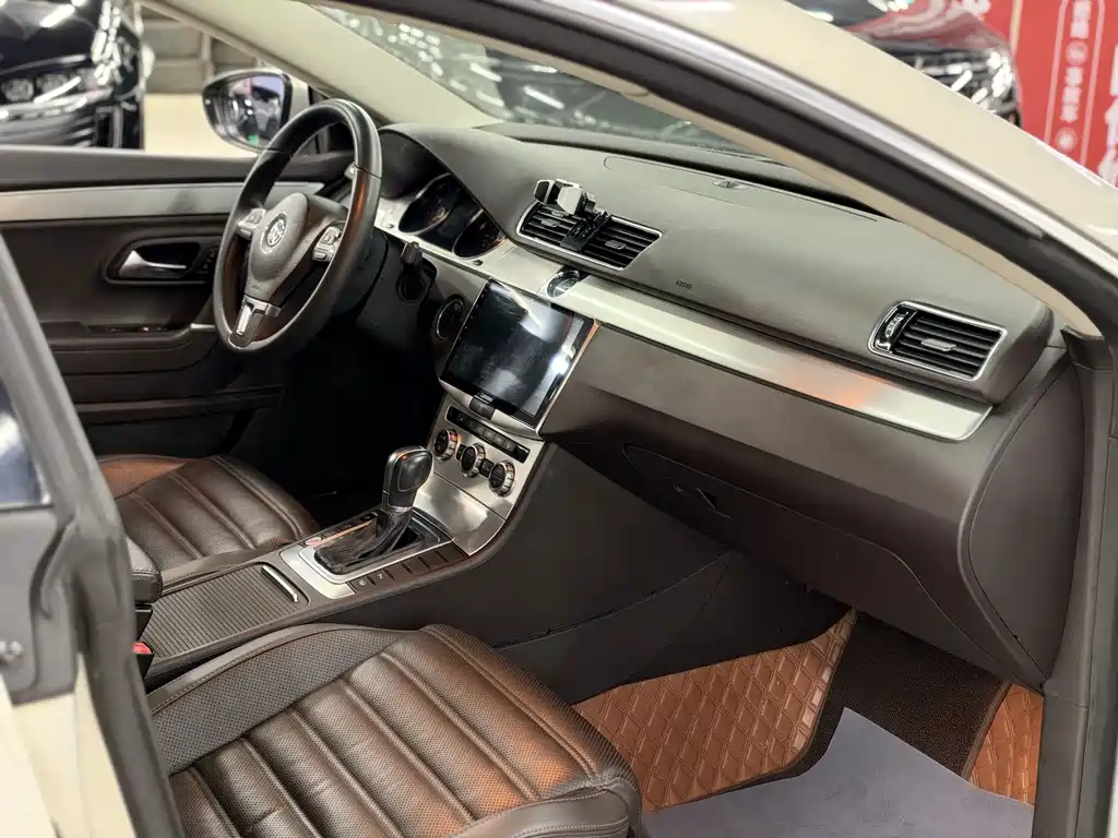 Volkswagen CC — миниатюра 12
