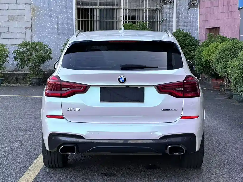 BMW X3 — миниатюра 12