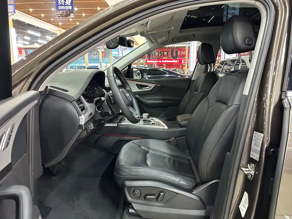 Audi Q7 2018 45 TFSI
