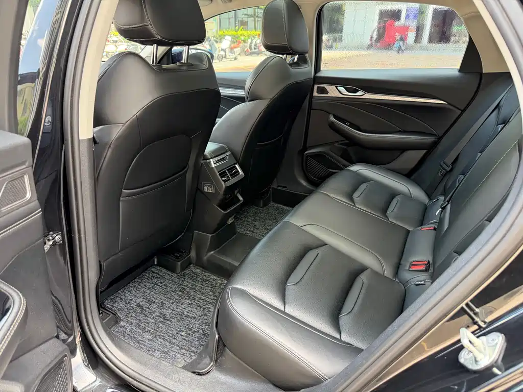 Geely Xingrui — миниатюра 10