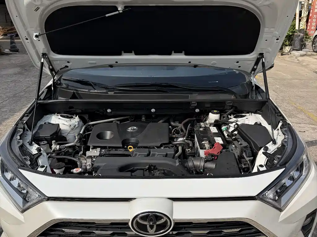 TOYOTA RAV4 RONGFANG