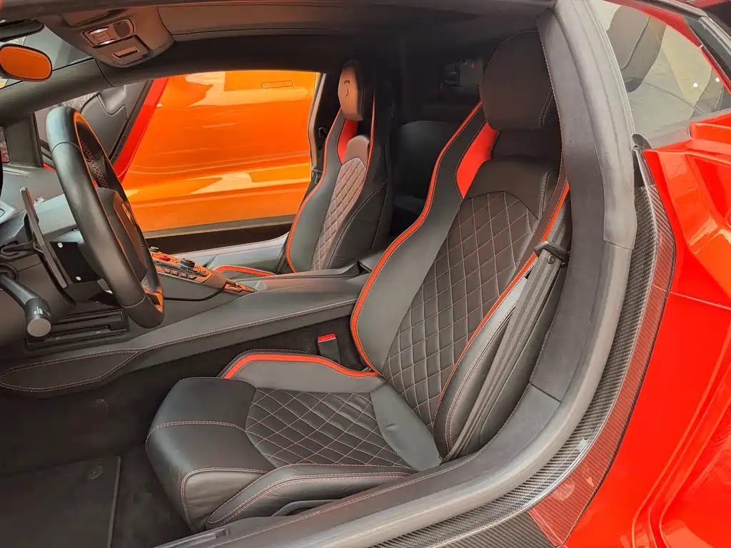 Lamborghini Aventador — миниатюра 9