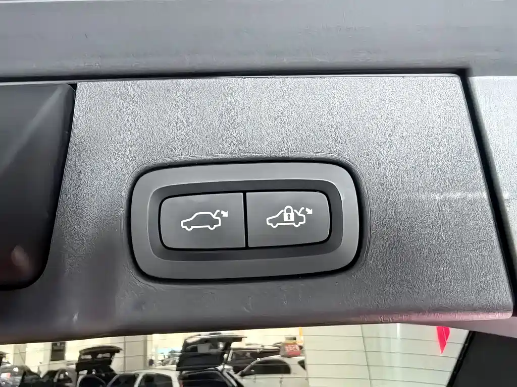 Volvo V90 — миниатюра 12
