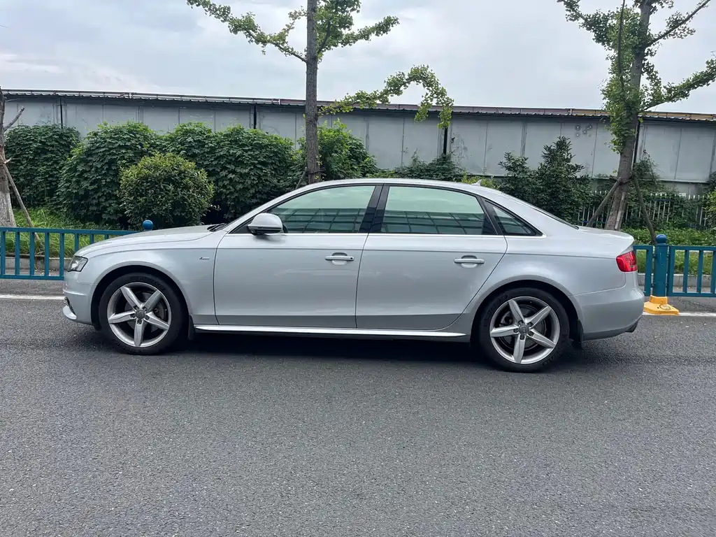 Audi A4L — миниатюра 3