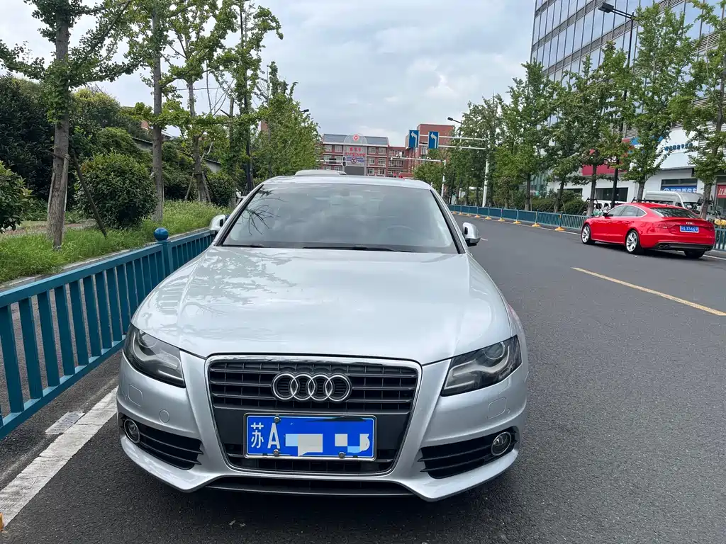 Audi A4L — миниатюра 2