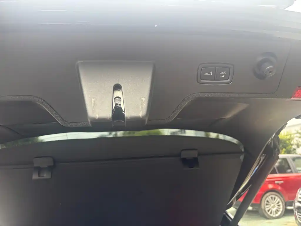 Porsche Panamera — миниатюра 18