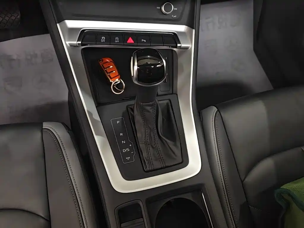 Audi Q3 — миниатюра 14