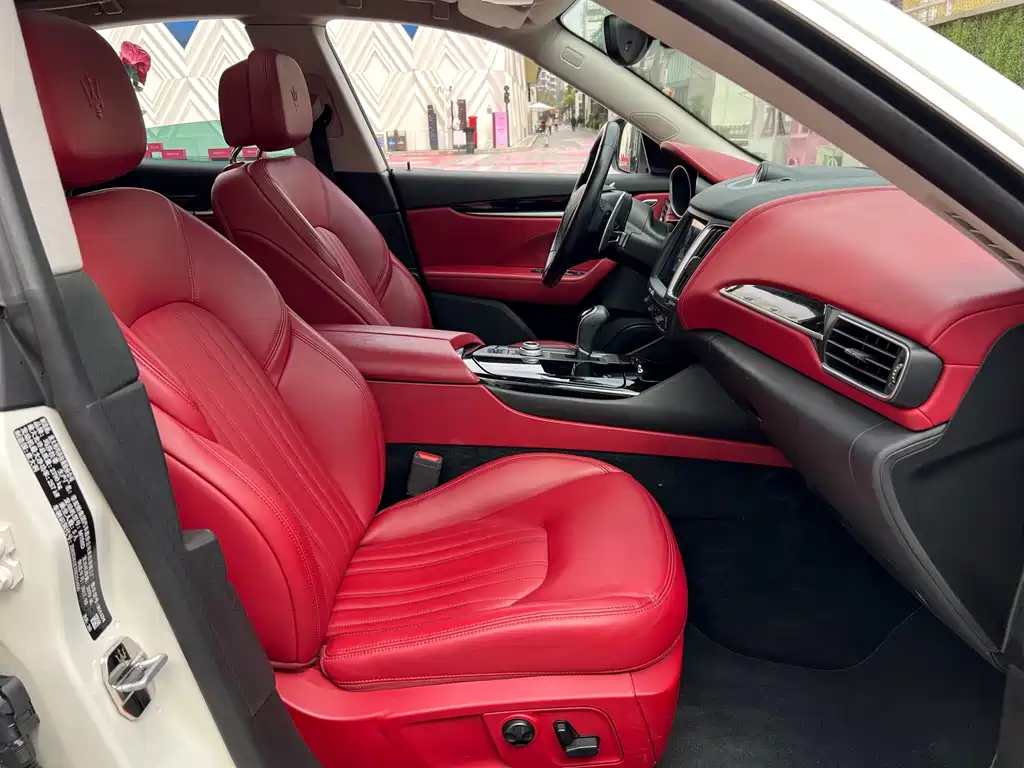Maserati Levante — миниатюра 12