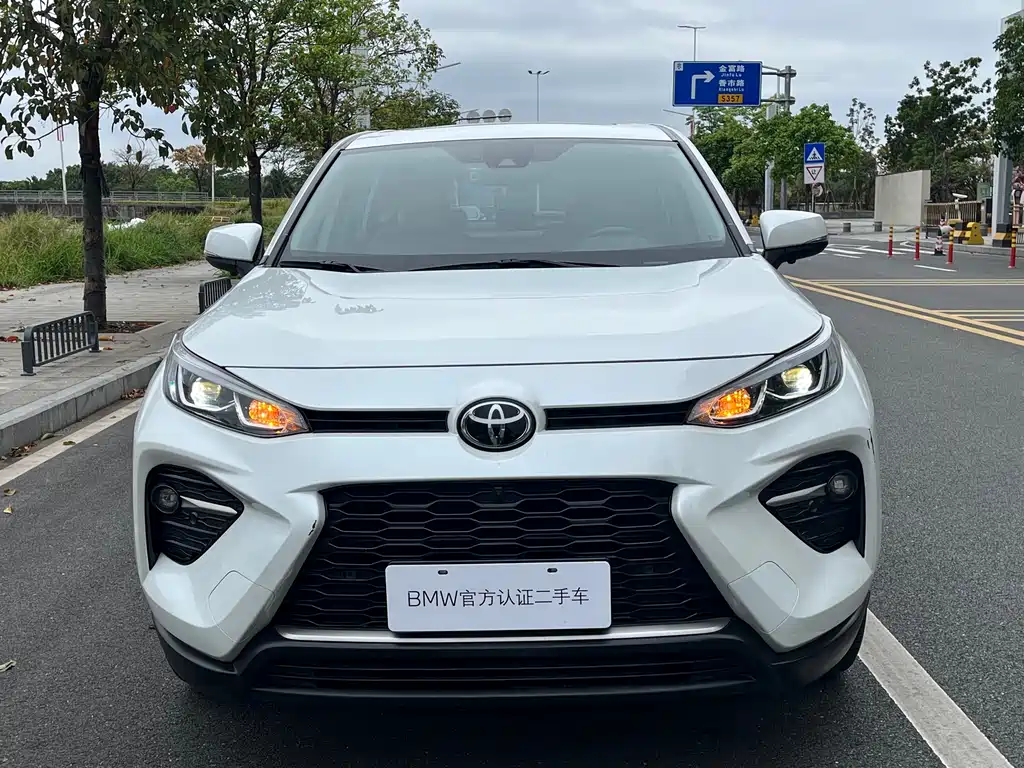 Toyota Wildlander 2020 2.0L CVT Luxury