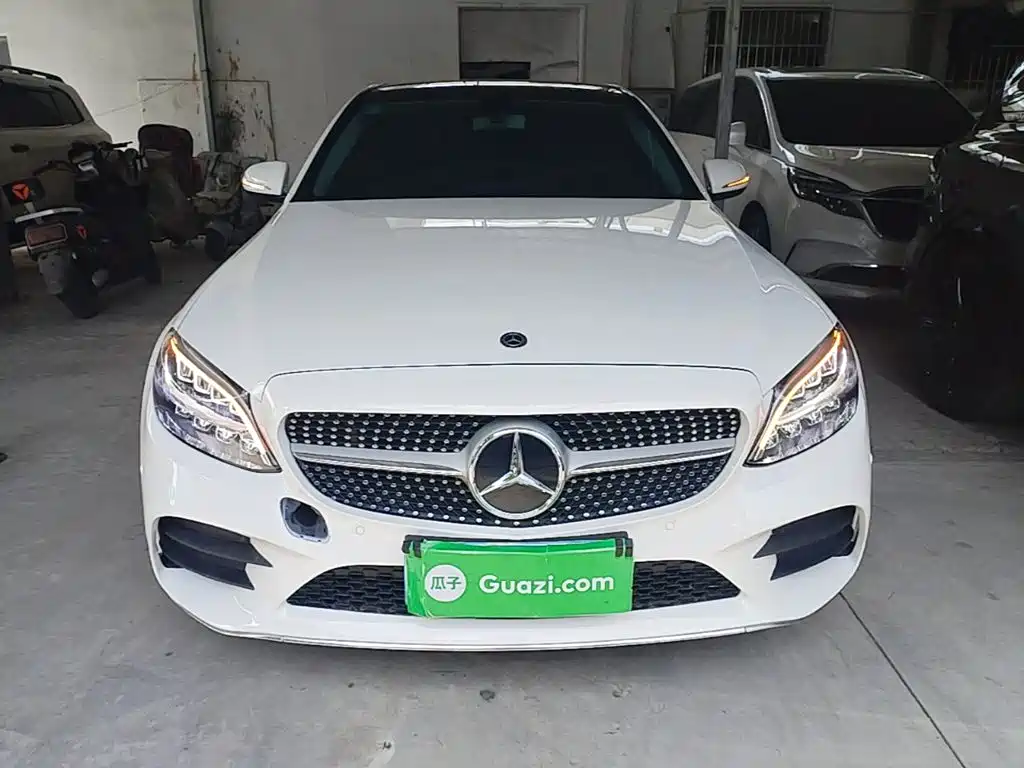 Mercedes-Benz C-Class — миниатюра 3