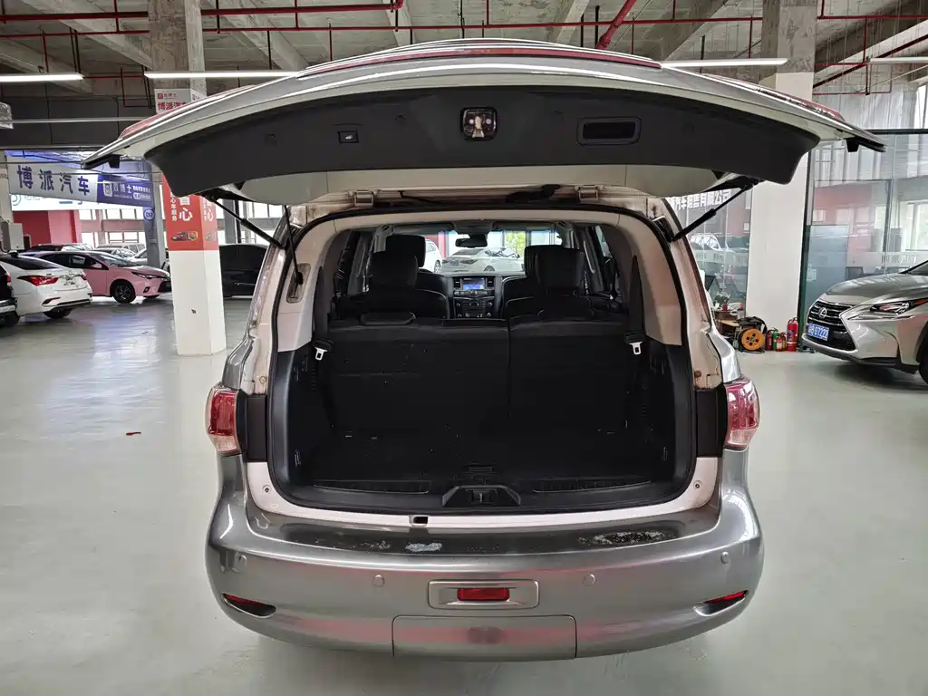 Infiniti QX80 — миниатюра 13