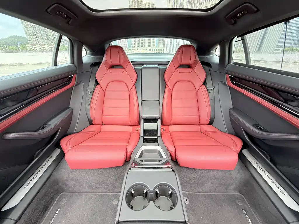 Porsche Panamera — миниатюра 10