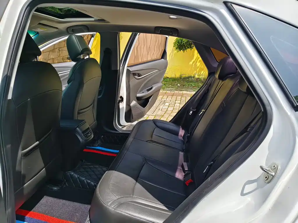 Buick Excelle — миниатюра 5