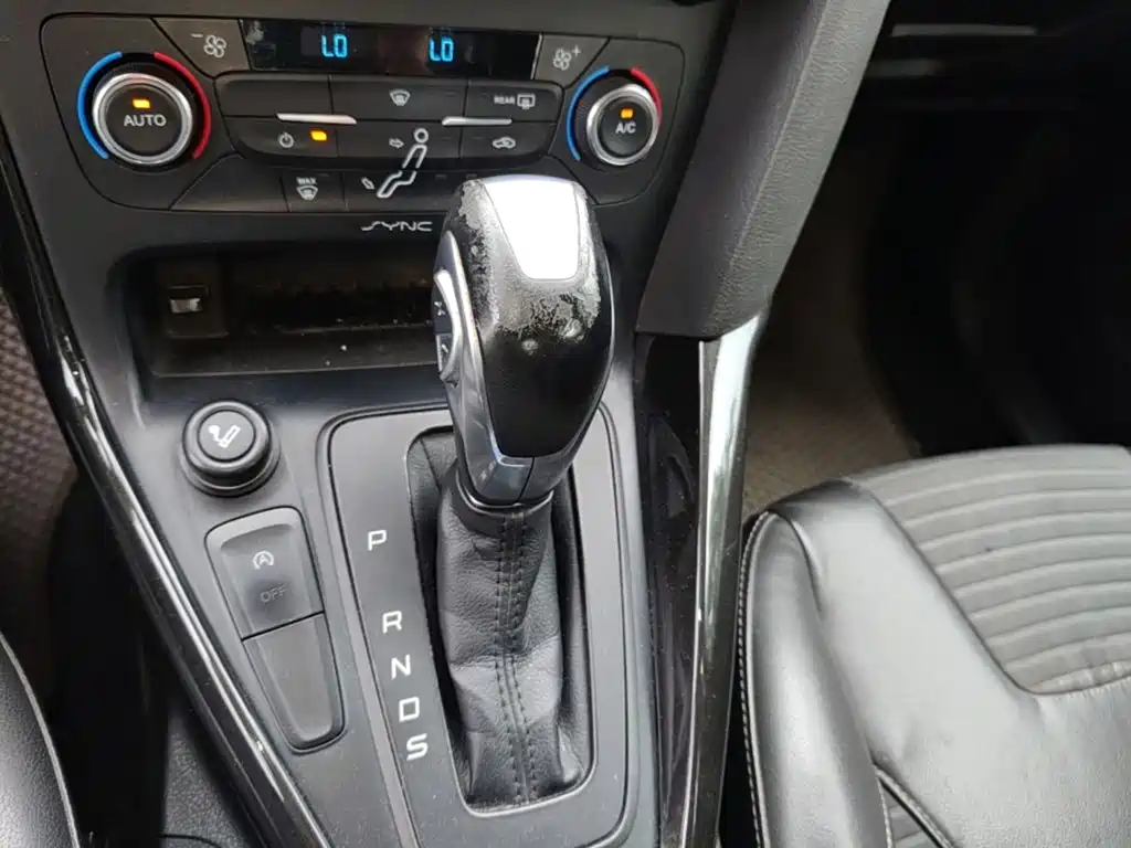 Ford Focus — миниатюра 19