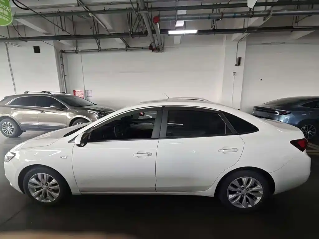 Buick Excelle — миниатюра 25