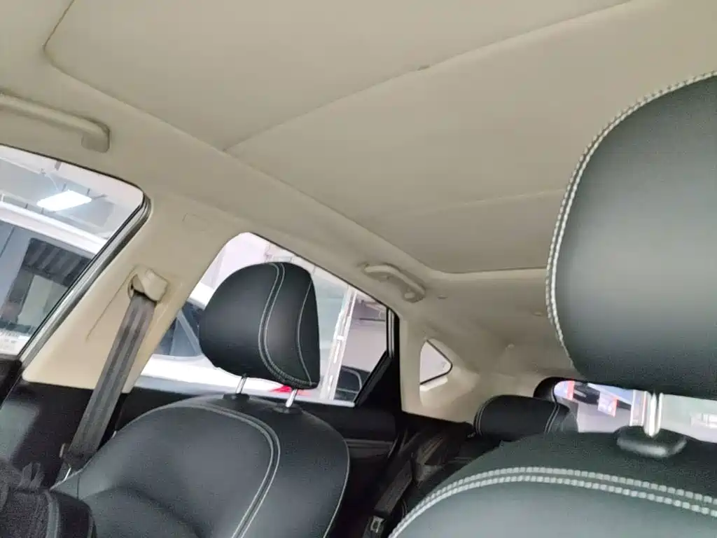 Geely Emgrand GS — миниатюра 18