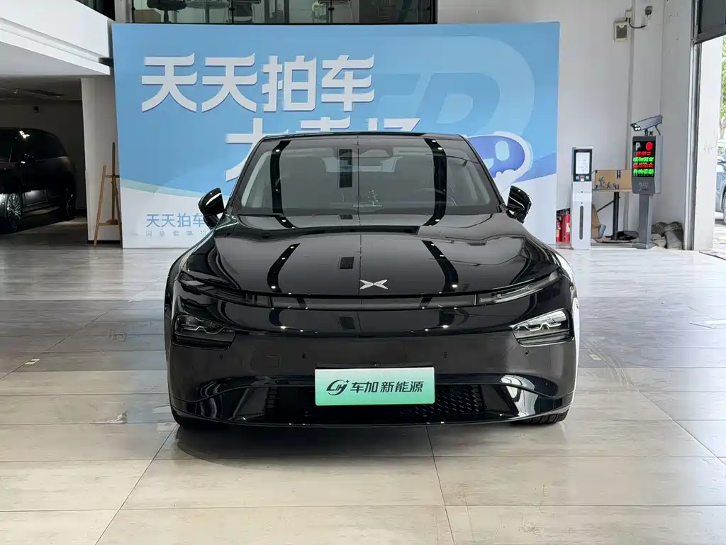 XPeng P7 — миниатюра 2