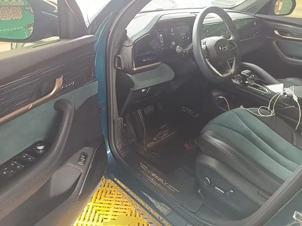 Geely Xingyue L — миниатюра 16