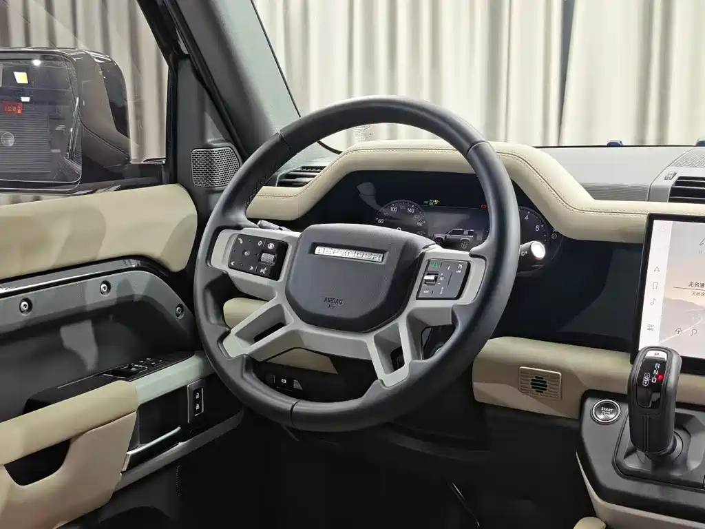 Land Rover Defender — миниатюра 9