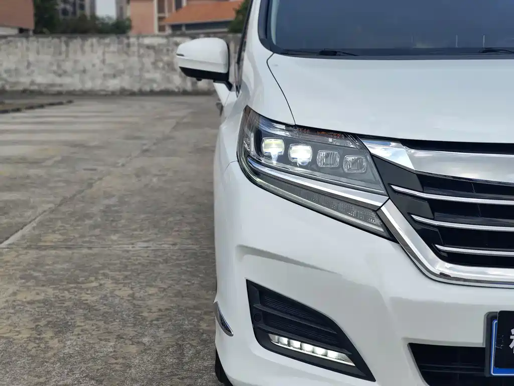 Honda Elysion — миниатюра 4