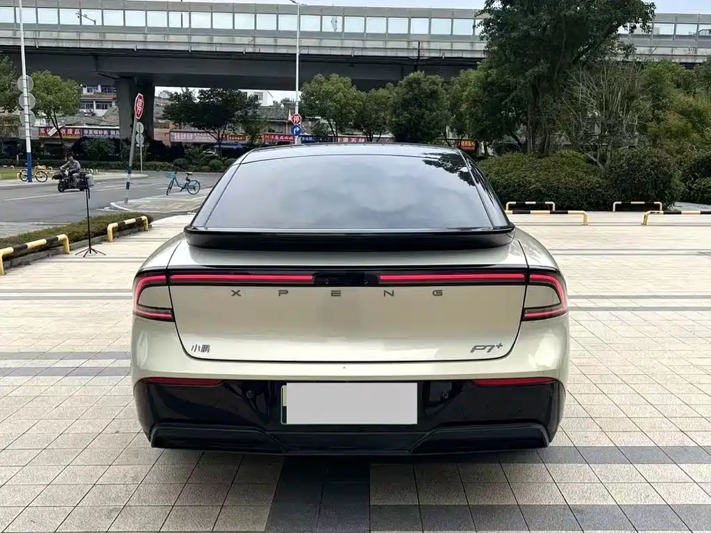 XPeng P7+ — миниатюра 9