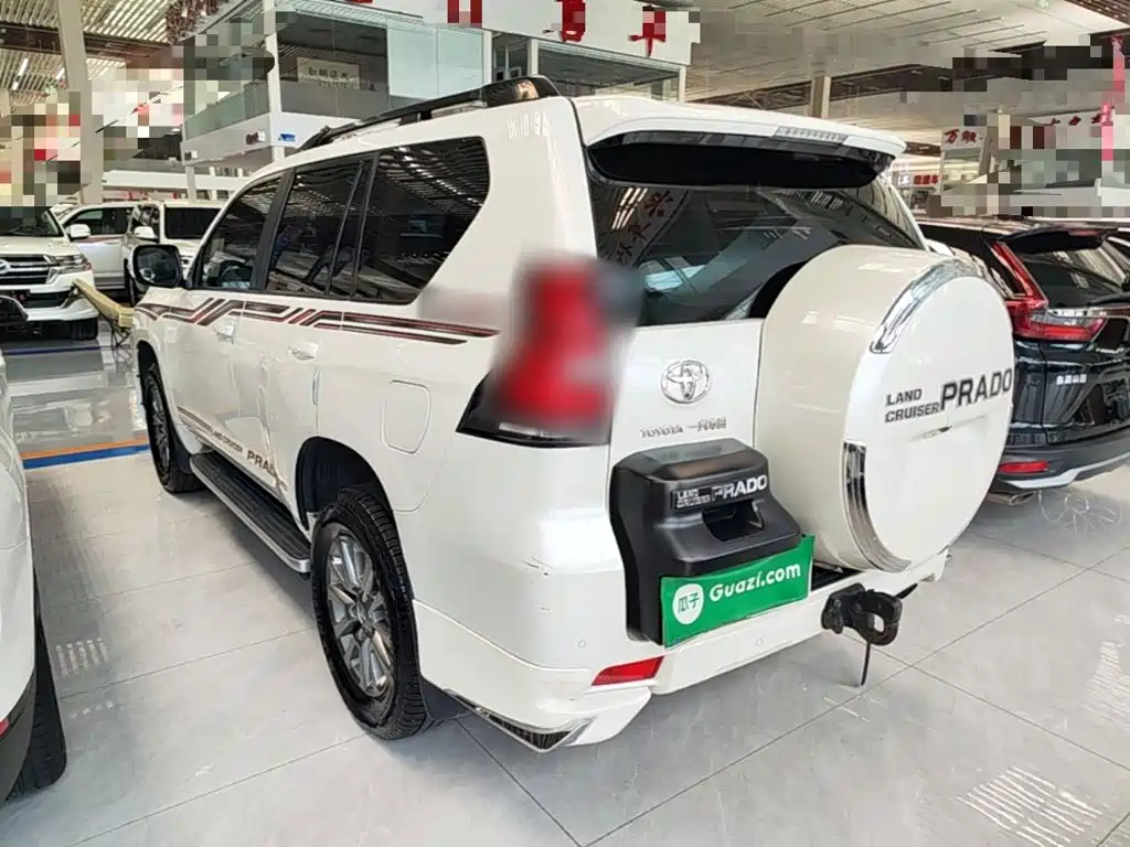 Toyota Prado — миниатюра 5