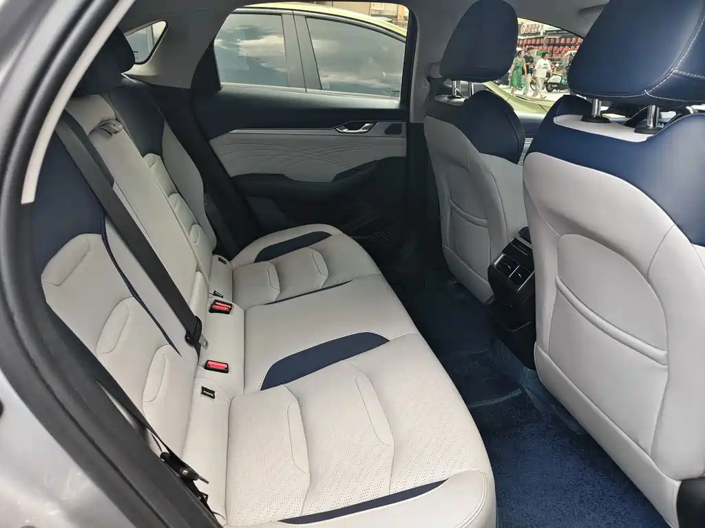 Geely Xingrui — миниатюра 9